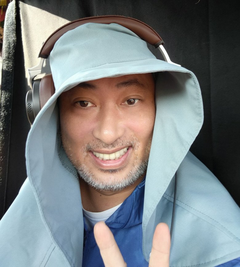 Vợ NSND Tự Long, "MC giàu nhất Việt Nam" bắt trend làm món gỏi đang hot nhất nhì mạng xã hội - 7