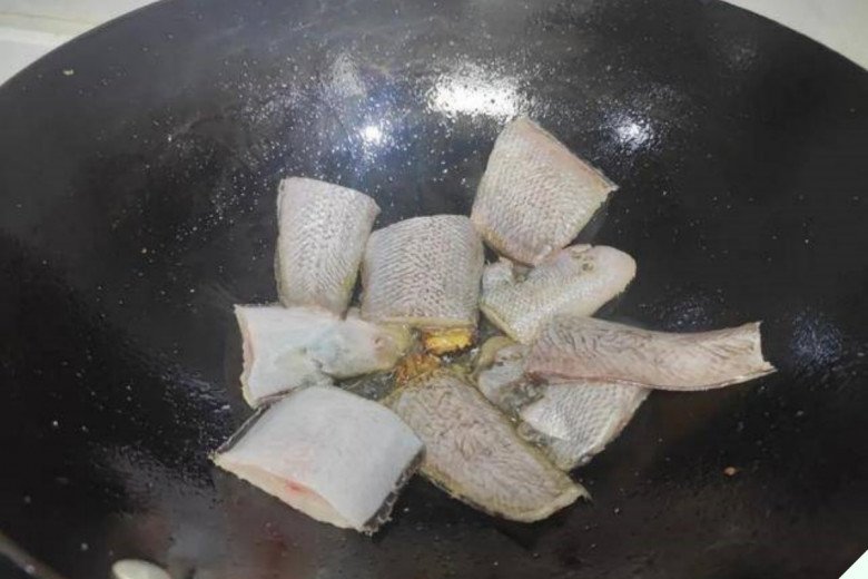 Thịt của con dưới nước phần nào cũng bổ, đặc biệt tốt cho mắt và não, đắt đến mấy cũng nhớ mua ăn - 4