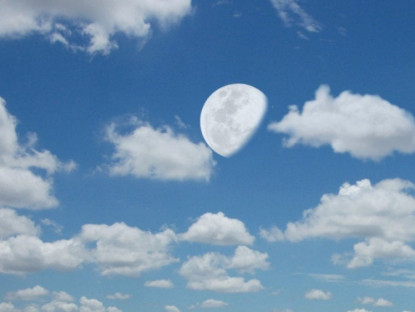 Video - [Podcast] Vì sao đôi khi có thể nhìn thấy Mặt Trăng vào ban ngày?
