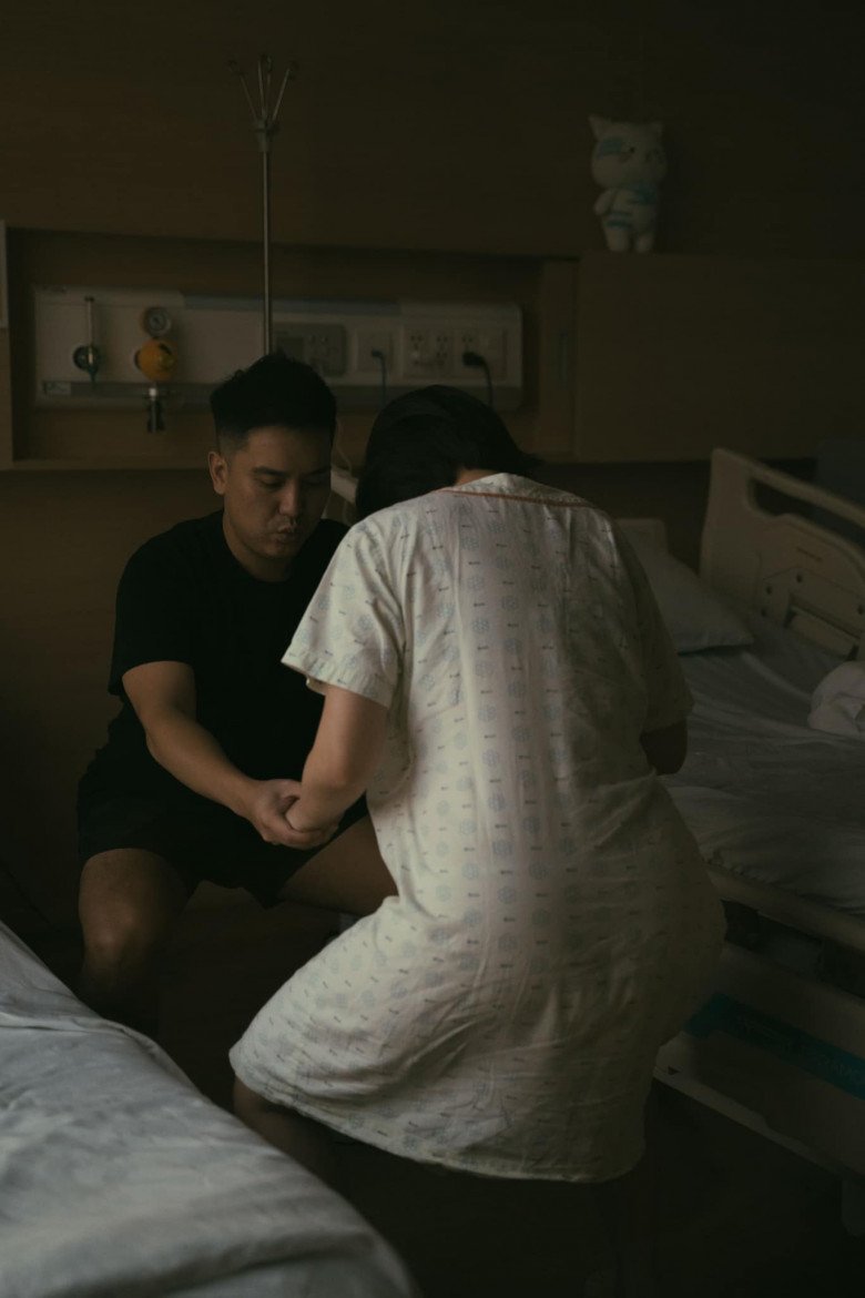 Liêu Hà Trinh xuất viện sau 2 ngày sinh thường, lưu trữ cuống rốn tại Singapore 99 năm cho con - 2