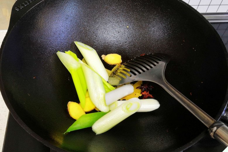 Tết Đoan Ngọ ăn thịt vịt “xả xui” dù luộc hay nướng cũng nhớ 2 tuyệt chiêu, thịt mềm, hết sạch mùi tanh, hôi - 9