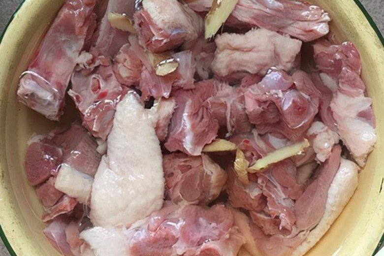 Tết Đoan Ngọ ăn thịt vịt “xả xui” dù luộc hay nướng cũng nhớ 2 tuyệt chiêu, thịt mềm, hết sạch mùi tanh, hôi - 3