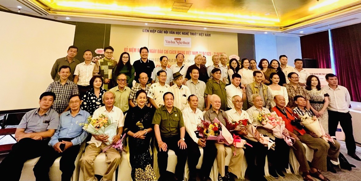 Phát huy thế mạnh để phát triển báo chí của Liên hiệp các Hội Văn học nghệ thuật Việt Nam - 1