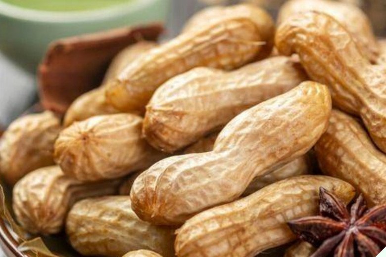 Luộc lạc chỉ cho nước lã là quá thiếu hiểu biết, thêm 2 bước này củ nào cũng thơm bùi, chắc hạt - 1