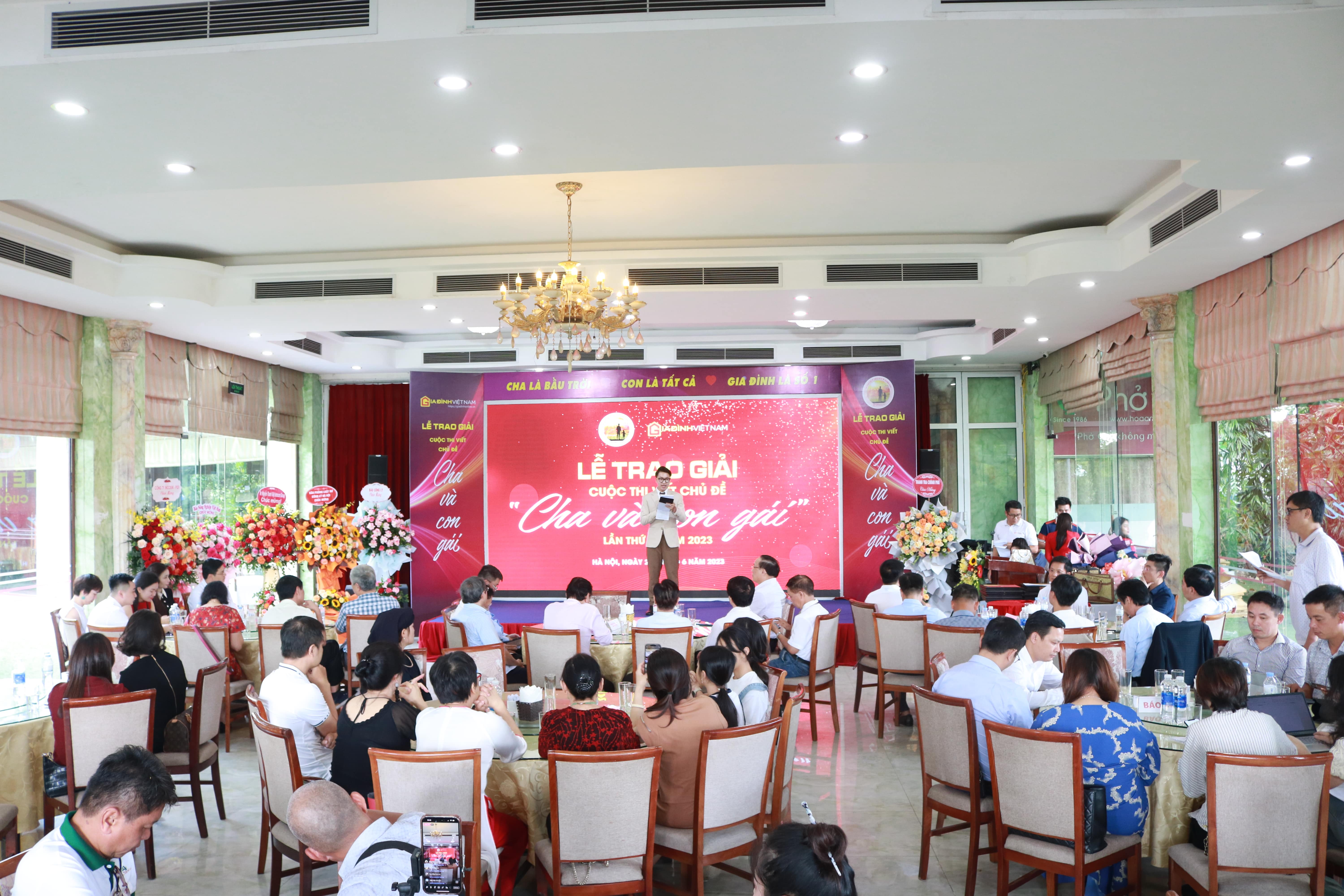 Trao giải cuộc thi viết “Cha và con gái”: Tình cảm gia đình góp phần lan tỏa những giá trị tốt đẹp, nhân văn - 2