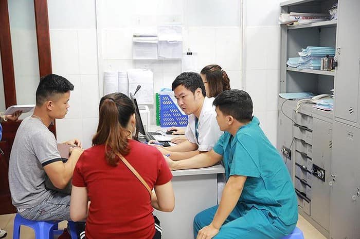 Tư thế tử cung ngả trước hay ngả sau là bình thường và dễ "cấn bầu"? - 1