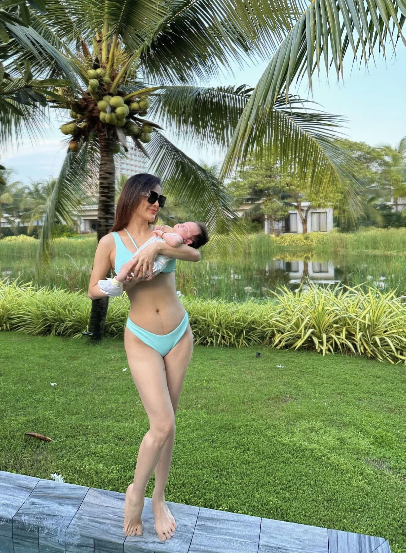 Loạt sao Việt lấy lại vóc dáng sau sinh đẹp như &#34;em của ngày hôm qua&#34;, mẹ bỉm thi nhau xin vía - 8