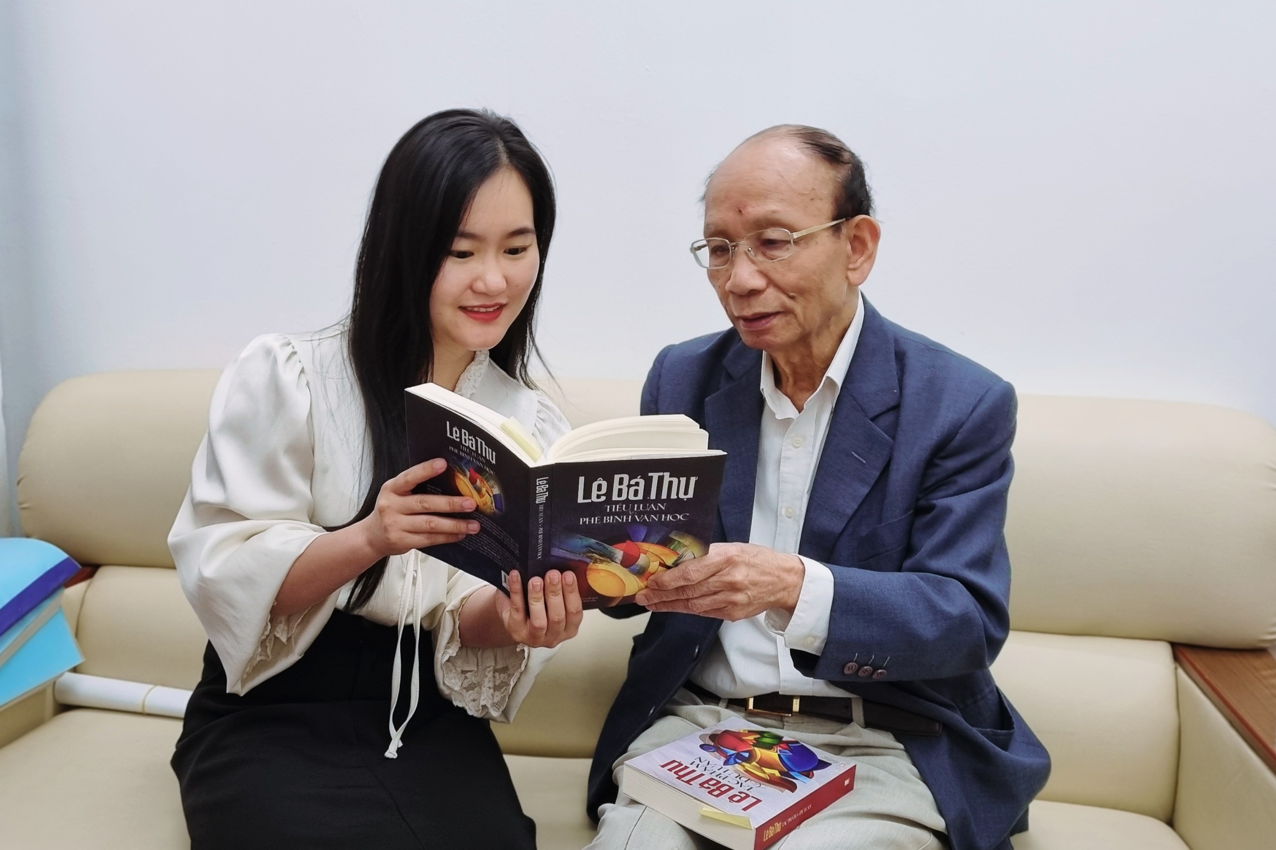 Dấu ấn văn chương của Lê Bá Thự qua “Bộ sách song sinh” - 3