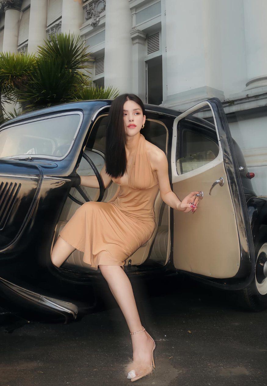 Trần Đức Bo: "Tôi chấm mình 9 điểm sau khi thành con gái, giờ đổi gu yêu người lớn tuổi" - 7