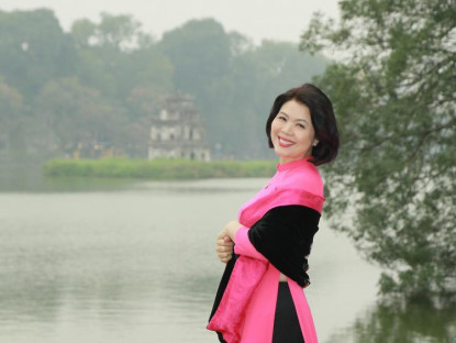 Thơ - Chị Như Bình, cá hãy bơi đi!