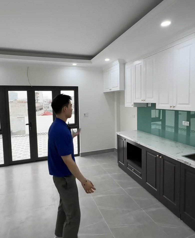 Ở chung cư view Hồ Tây nửa năm đã chán, nam TikToker tậu luôn nhà đất 7 tầng giữa Thủ đô cho bố mẹ - 11