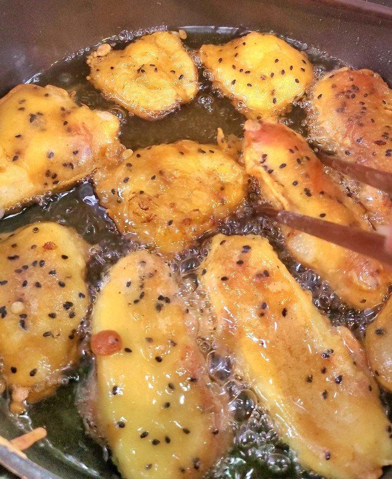 Vợ Mạnh Trường khoe bữa ăn của 4 mẹ con khi vắng chồng, ông xã đáp lại liền bị dọa đứng cửa - 7