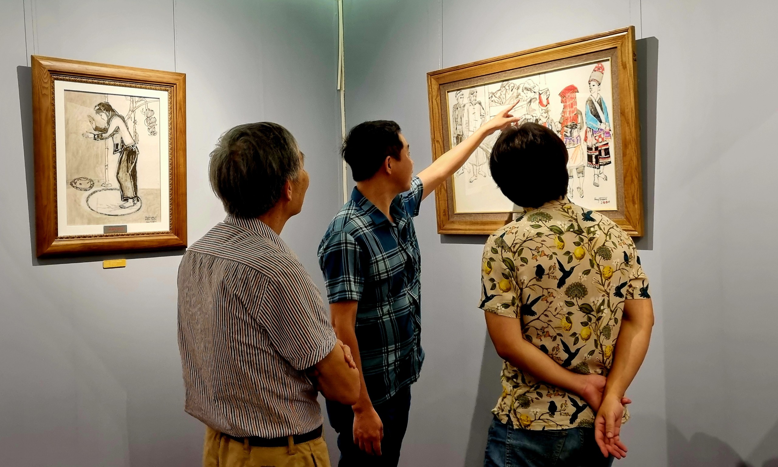 Những trang sử bằng tranh sống động của hoạ sĩ, đại tá Lê Huy Toàn - 8