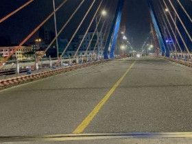 Cầu ở Việt Nam có thể tự động xoay lúc nửa đêm hiếm nơi có, xây dựng hết hàng chục tỷ đồng