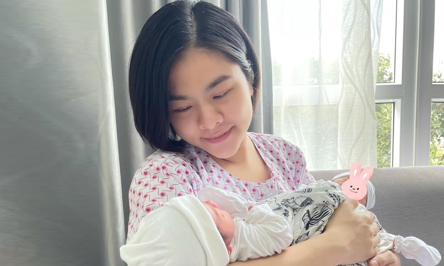 Sao Việt sinh đôi: Người hạnh phúc sinh con đủ tháng đủ ngày, người khóc ròng vì sinh non - 9