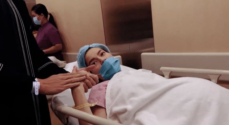Sao Việt sinh đôi: Người hạnh phúc sinh con đủ tháng đủ ngày, người khóc ròng vì sinh non - 8