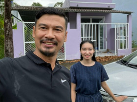 Căn nhà cấp bốn của Tiết Cương và vợ kém 26 tuổi ở quê