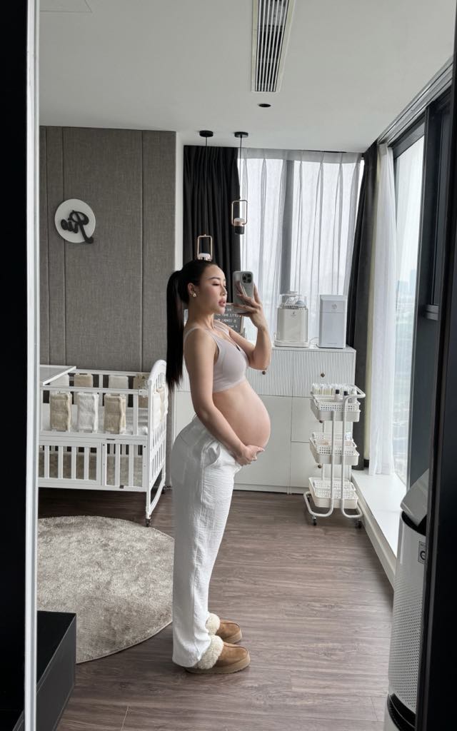 Khi hot girl đình đám làng fitness mang thai: Bầu 39 tuần vẫn nâng tạ 160kg nhìn &#34;toát mồ hôi hột&#34; - 6