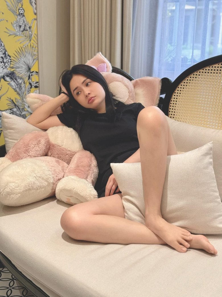 Ông xã Đoàn Di Băng khoe vợ “cũng nghén nhưng nghén này lạ lắm”, nết thử que có 1 không 2 - 1