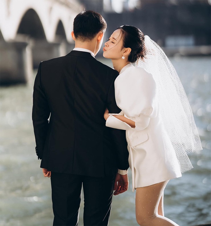 Midu giới thiệu về chồng chưa cưới kém tuổi - 7