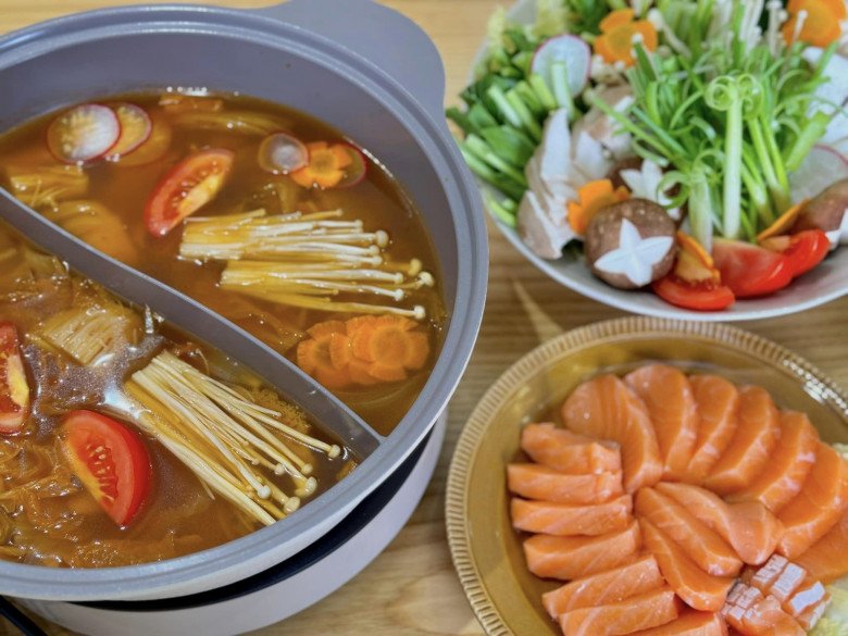 Mát trời hơn, BTV Đan Lê làm 2 món lẩu ngon, còn có lẩu siêu tốc xứng đáng điểm 10 - 3