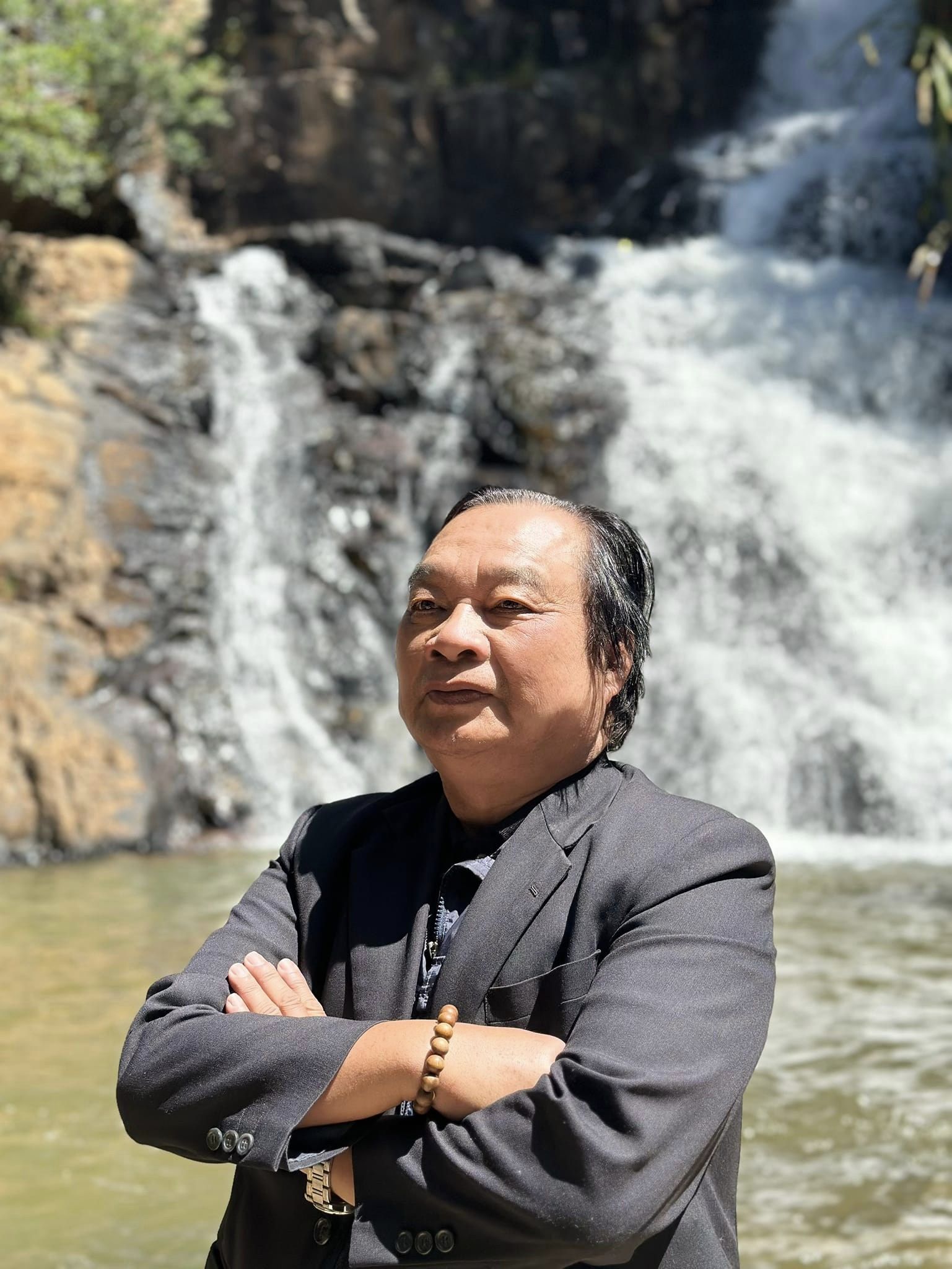 “Duyên nợ Đà Lạt” của Trần Ngọc Trác - 2