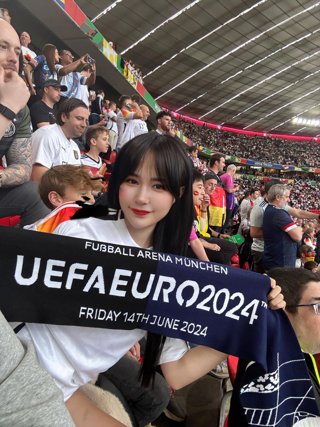 Cô gái Việt chi hơn 200 triệu đồng sang Đức cổ vũ Euro 2024 - 1