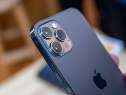 Video - iPhone 12 Pro còn đáng mua khi giá đã giảm mạnh?