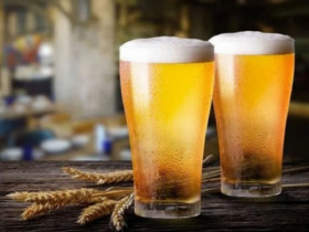 Bất chấp thông tin cấm tuyệt đối nồng độ cồn, một cổ phiếu ngành bia rượu phăm phăm đi lên