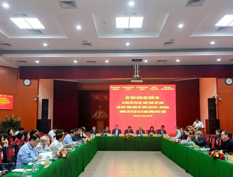 Tin Tức - Hội thảo khoa học quốc gia về 50 năm nền văn học, nghệ thuật Việt Nam sau ngày thống nhất đất nước