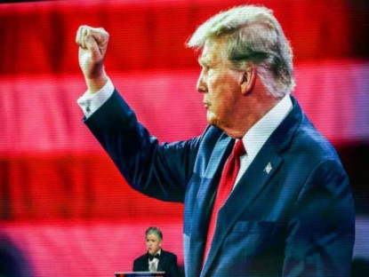 Kinh tế - Tiền số mang tên ông Trump gây sốc, tăng như vũ bão rồi tụt dốc trong nháy mắt