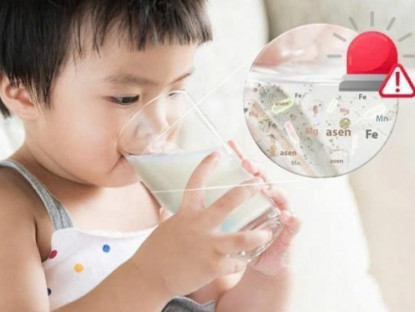 Thông tin doanh nghiệp - Đừng mắc 2 sai lầm nguy hại về nguồn nước khi pha sữa cho con