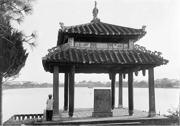 Thăng Long “ngũ trấn” - 1