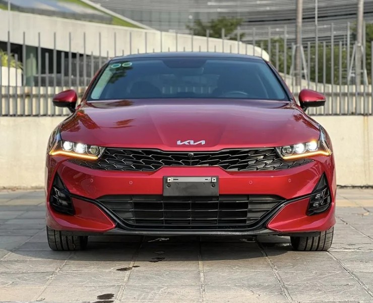 Những sedan liên tục bị khách hàng Việt “quay lưng” - 4