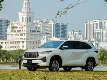 Thông tin doanh nghiệp - Khách hàng Việt “xanh hóa” lựa chọn ô tô: Toyota khẳng định vị thế mảng xe Hybrid