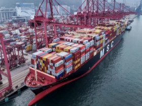Thương chiến Mỹ - Trung đẩy chuỗi cung ứng toàn cầu đến bờ vực sụp đổ