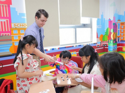 Thông tin doanh nghiệp - Khi niềm vui học tiếng Anh là đòn bẩy cho thành tựu đầu đời