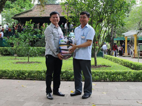 “Chăm sóc vun trồng cây Bụt Mọc từ vườn Bác”, ca khúc mới nhất của doanh nhân Phạm Hồng Điệp