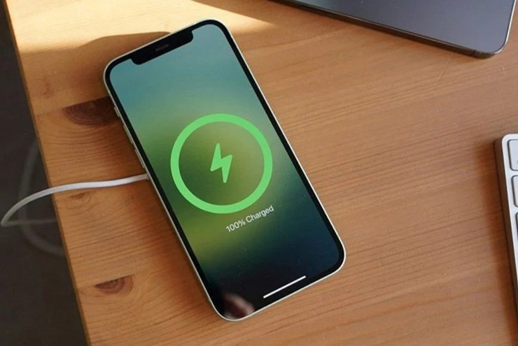Thói quen làm hại iPhone mà nhiều người vẫn không thể thoát - 1