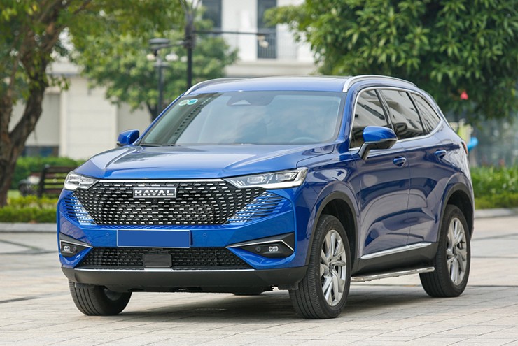 Loạt xe gầm cao giảm giá kịch sàn, rẻ hơn cả xe cỡ B - 1