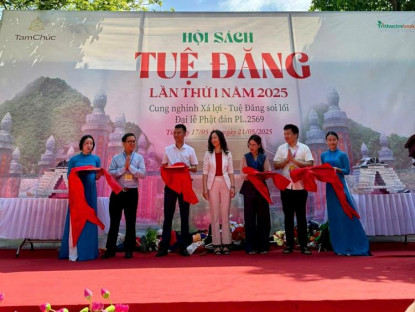 Tin Tức - Đa dạng hoạt động tại Hội sách Tuệ Đăng lần thứ nhất năm 2025