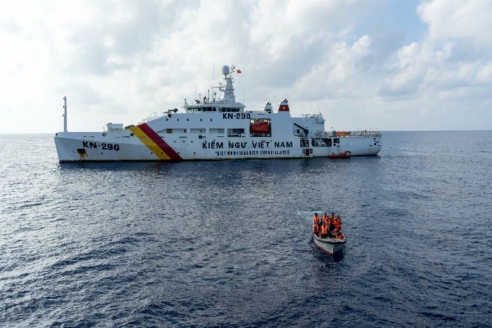 Trường Sa - Nơi biển gọi tên Tổ quốc - 2