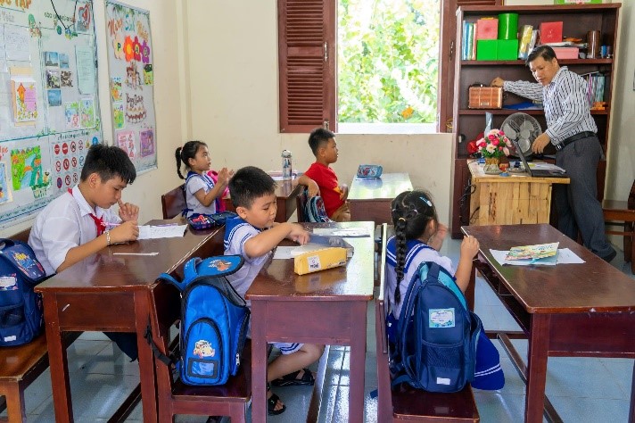 Trường Sa - Nơi biển gọi tên Tổ quốc - 8