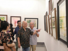 Chiêm ngưỡng những bóng xưa, sắc hoa của GS. TS. KTS. Hoàng Đạo Kính