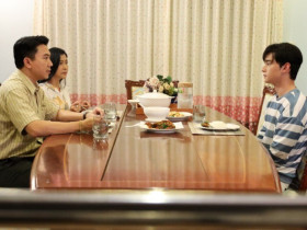 Xin bố cắt đất để làm nhà, mẹ kế kiên quyết không cho, 2 năm sau tôi phải cảm ơn bà