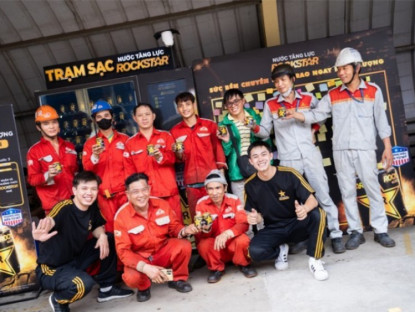 Thông tin doanh nghiệp - Trạm sạc Rockstar: Khi lời nhắn nhỏ trở thành động lực to