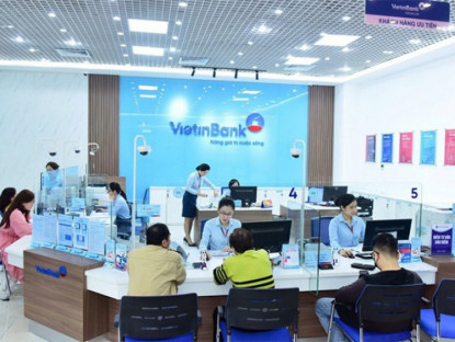 Thông tin doanh nghiệp - Tinh gọn mạng lưới, đẩy mạnh giao dịch thông minh