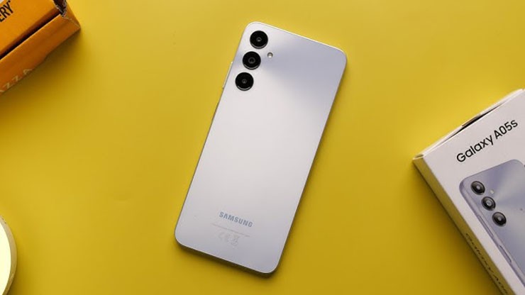 Chiếc điện thoại Galaxy giá 3,35 triệu đồng tại Việt Nam nhận One UI 7 - 2