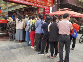 Giá vàng sáng tăng, chiều giảm, với 500 triệu đồng có nên đầu tư vàng?