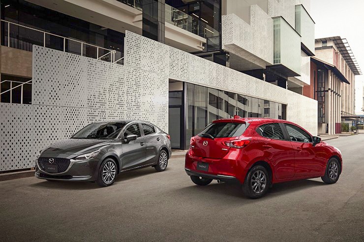 Mazda 2 có mức tiêu thụ nhiên liệu ra sao? - 2